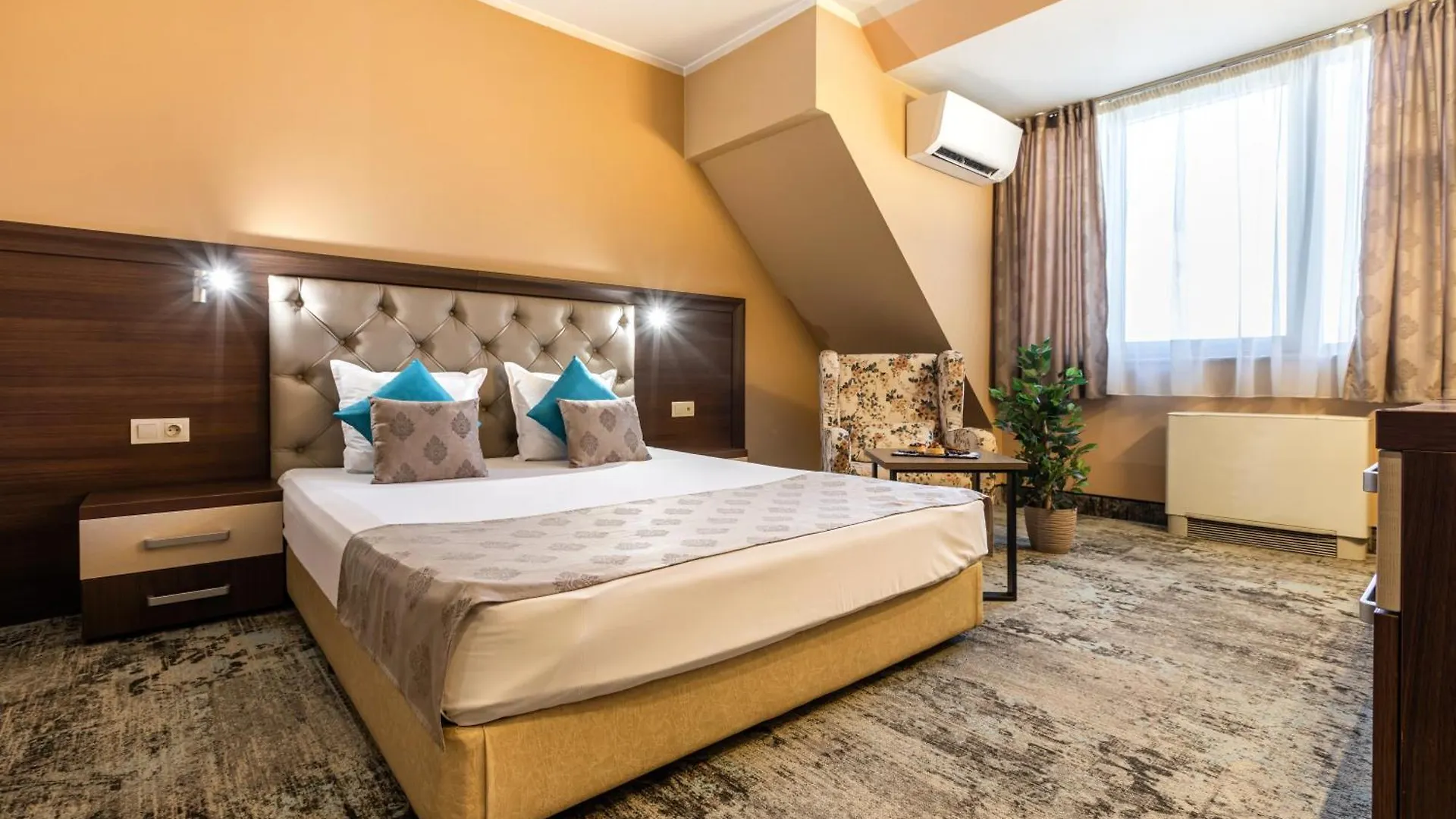 Business Hotel Plowdiw 3*,  Bulgarien