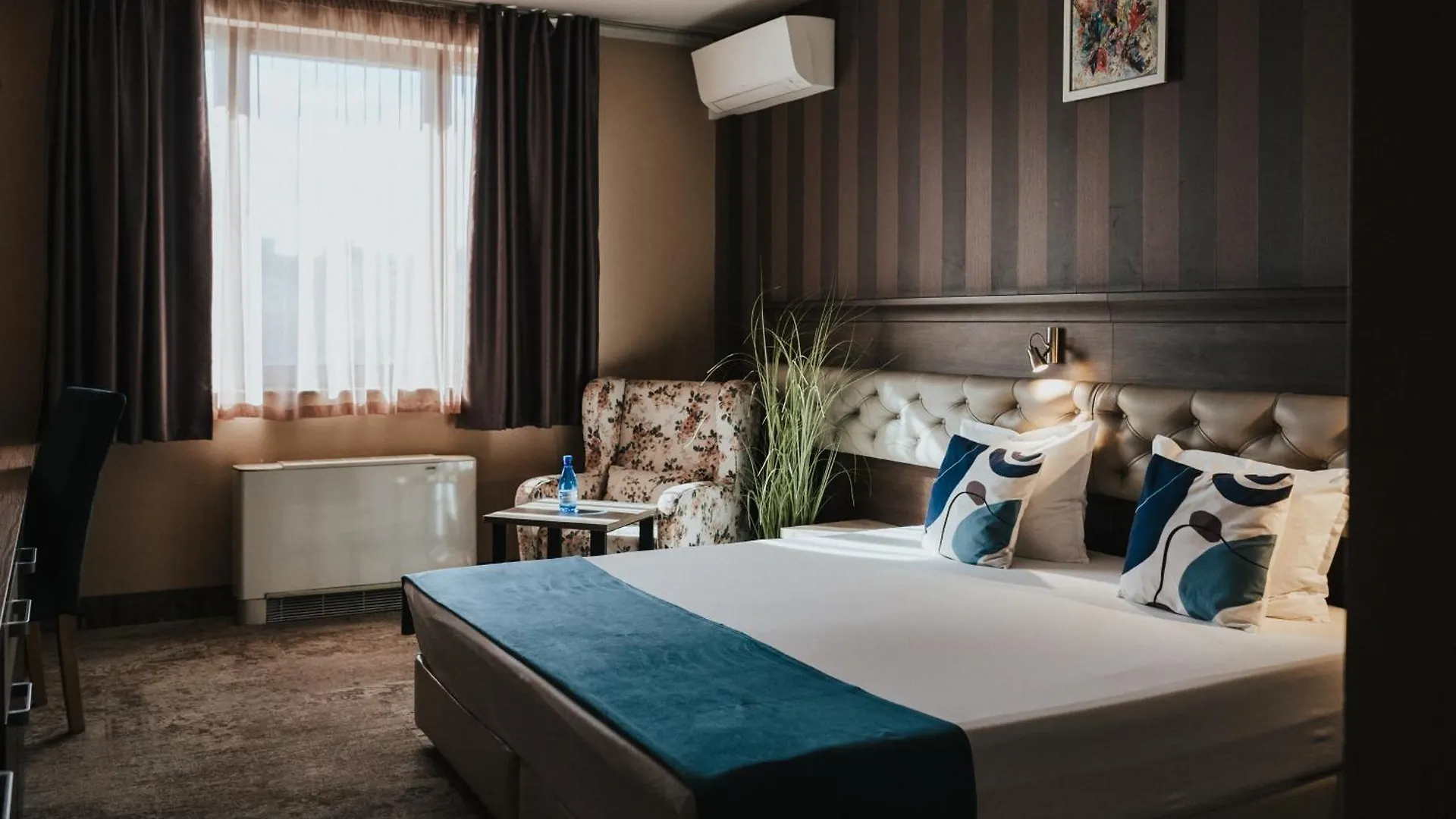 Business Hotel Plovdiv - Central Location